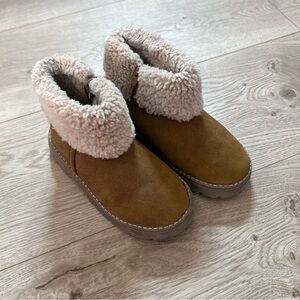 Zara girls boots size 27